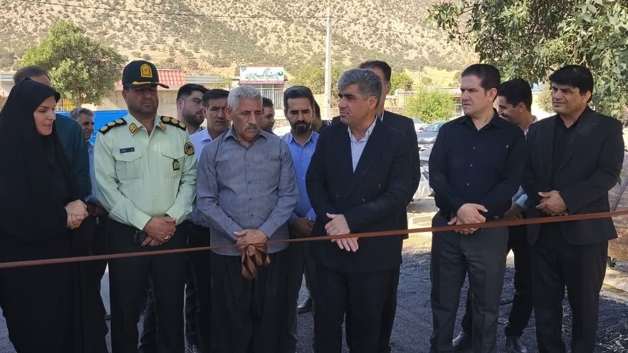 حدود ۱۱۰میلیارد تومان طرح عمرانی و خدماتی در گیلانغرب و سرپل‌ذهاب افتتاح و کلنگ‌زنی شد