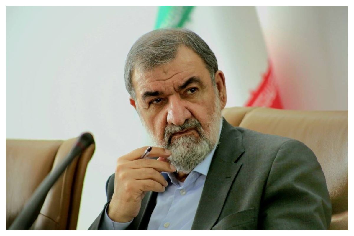 محسن رضایی: بیروت و ضاحیه جنوبی خط قرمز ما هستند/ تهران به امنیت لبنان به عنوان بخشی از امنیت کل منطقه غرب آسیا نگاه می‌کند