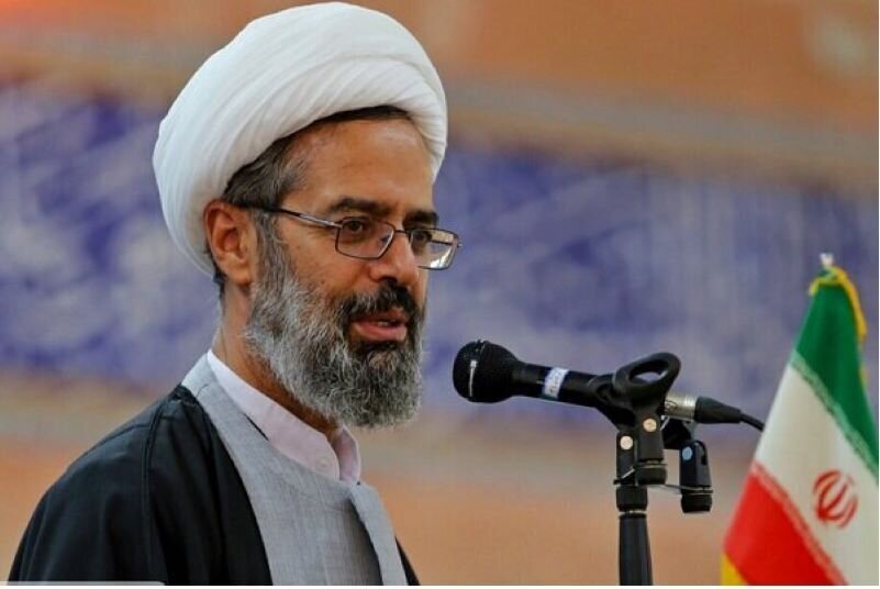 امام جمعه بجنورد: دولت در خط مقدم جنگ اقتصادی/مفسد اقتصادی قابل بخشش نیست