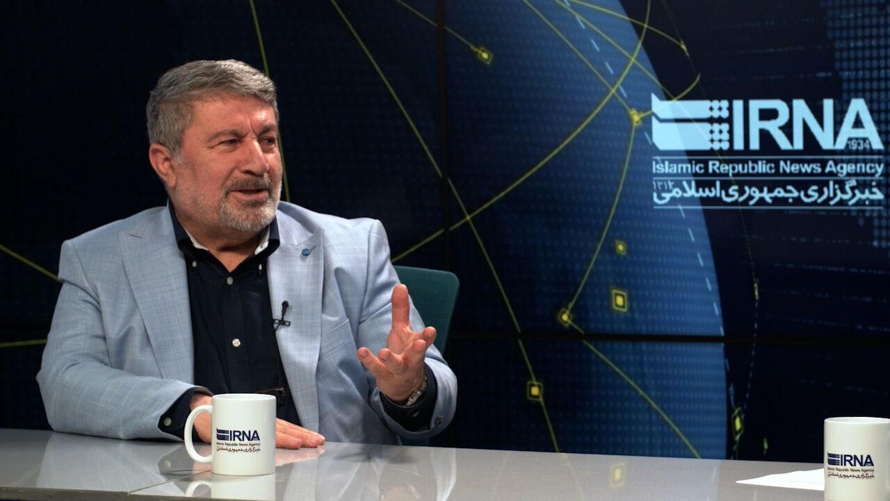 نسخه پزشکیان برای مسایل حل‌نشده، همدلی، هم‌زبانی، همبستگی و اعتماد است