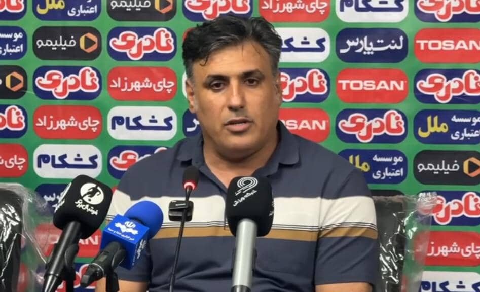 خلیفه‌اصل: متاسفانه از بازی پیکان یک امتیاز گرفتیم/ به زمین پاس‌ قوامین زیاد آب دادند!