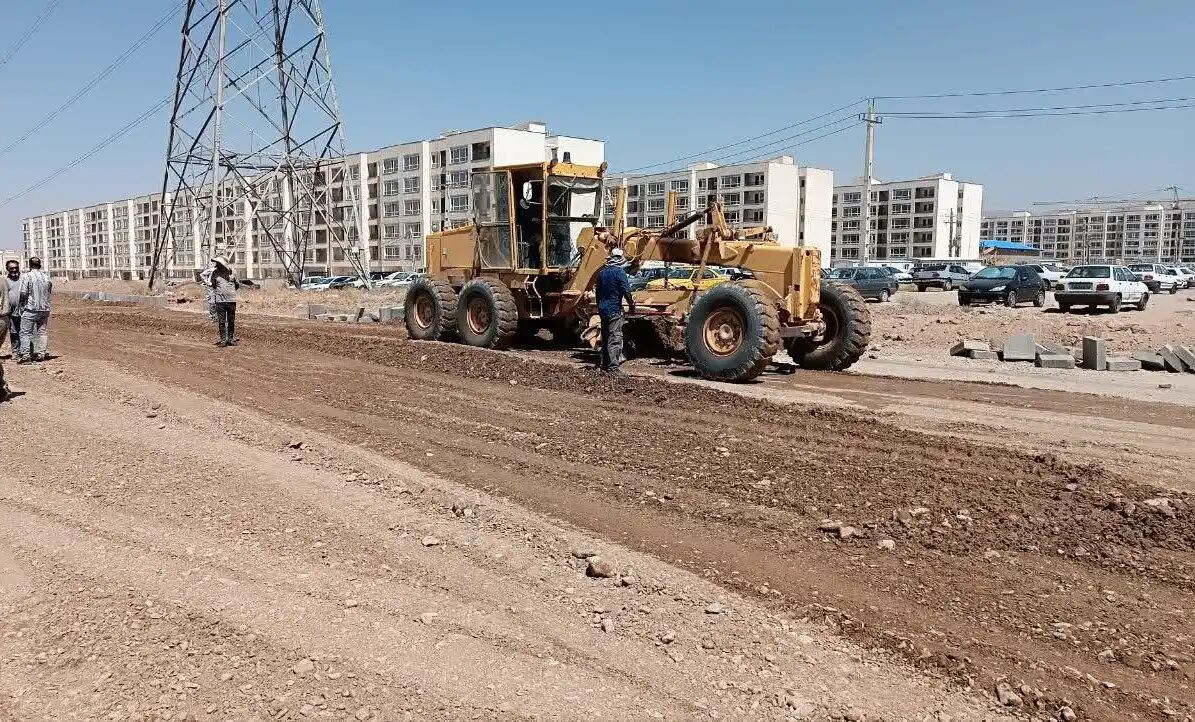 اجرای طرح کلان ۲۰۰ هکتاری نهضت ملی مسکن دهلران آغاز شد