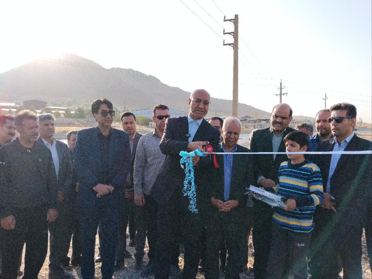 هرسین روی ریل توسعه؛ از افتتاح زیرساخت‌های ورزشی تا تامین مسکن مستاجران