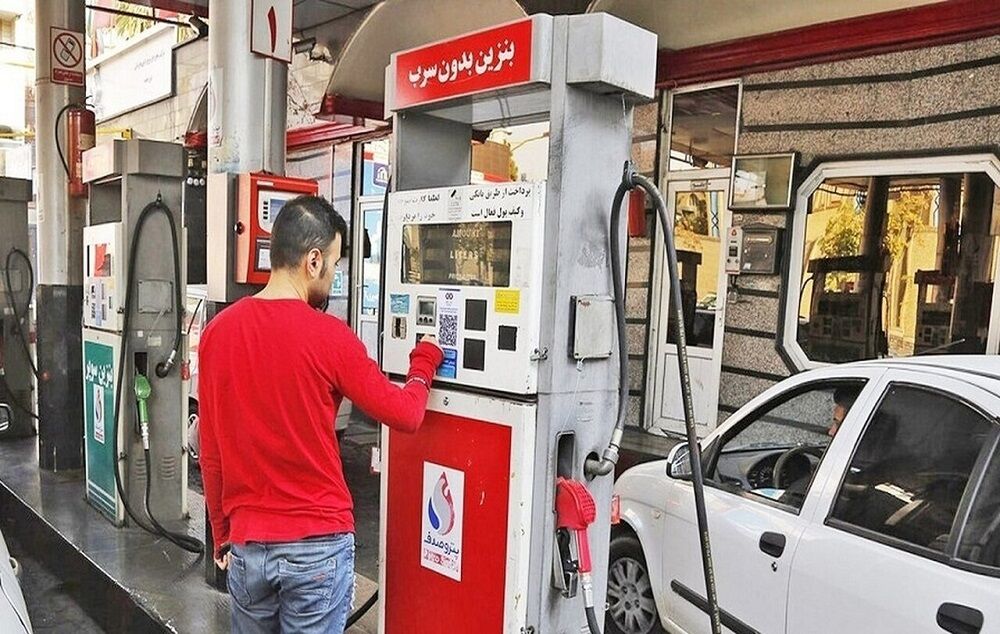 افزایش ۱۰ درصدی مصرف، سرعت توزیع بنزین را کاهش داد
