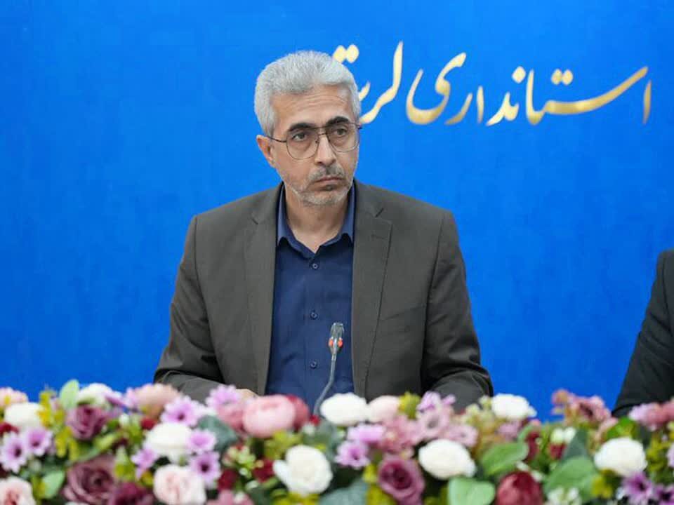 بهره برداری از ۳۳ طرح اقتصادی، زمینه‌ساز شکوفایی صنایع و اشتغال در لرستان است