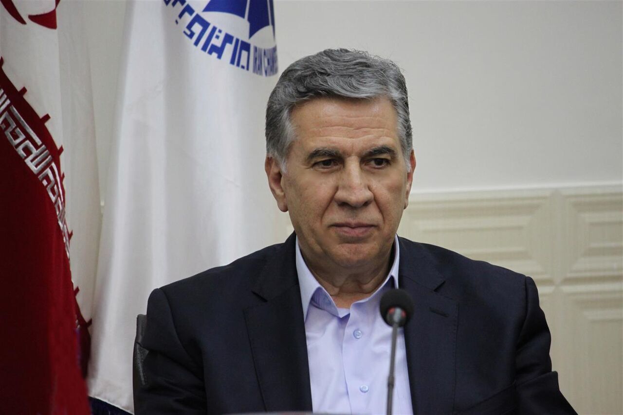 رییس اتاق بازرگانی ایران: صنعت نیازمند پیوند سیاست‌گذاری و میدان اقتصاد است