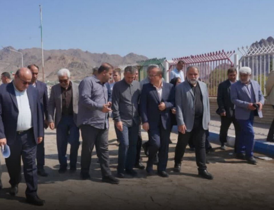 تاکید دبیر شورای‌عالی مناطق آزاد بر رفع موانع تجاری مرز نوردوز