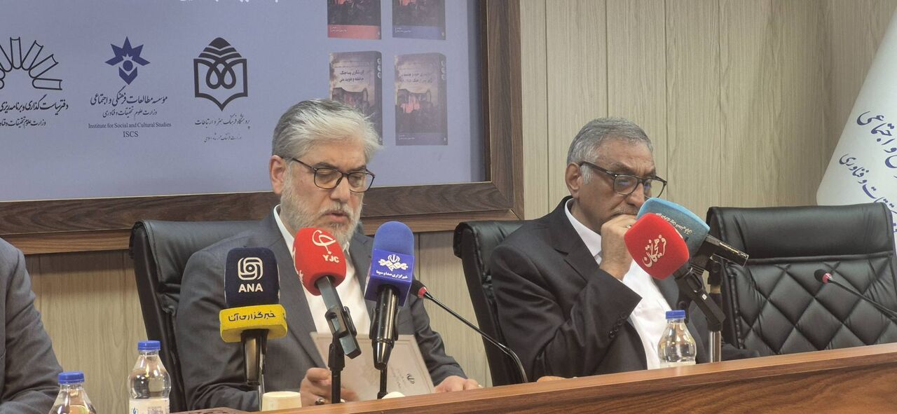 وزیر علوم: بازسازی پساجنگ فقط ساخت زیرساخت‌ها نیست؛ باید «ما» را دوباره بسازیم