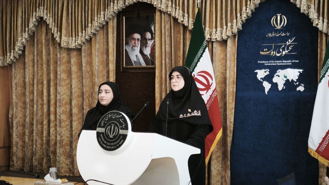 سخنگوی دولت: عهدشکنی‌های آمریکا کار را بر جهان دشوارتر می‌کند/ کالابرگ به تمام ایرانیان مقیم کشور تعلق می‌گیرد/ دورکاری ادارات در زمستان به کجا رسید؟
