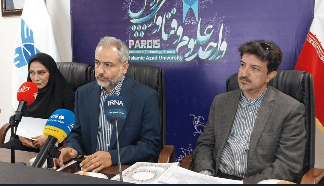 دانشگاه آزاد واحد علم و فناوری پردیس، دانش آموزان ممتاز را بورسیه می‌کند