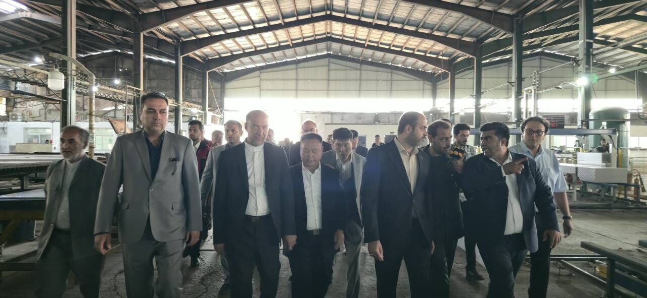بازگشایی شرکت پردیس سرام پاژ با بیش از هشت میلیون یورو سرمایه‌گذاری چینی