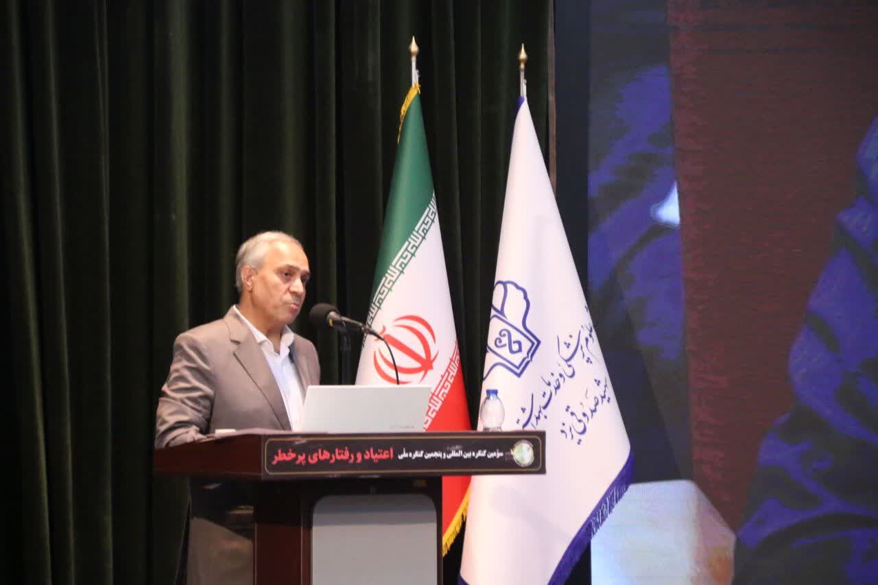اعتیاد، سالانه ۱۲۰ هزار میلیارد تومان به اقتصاد و جامعه خسارت می‌زند