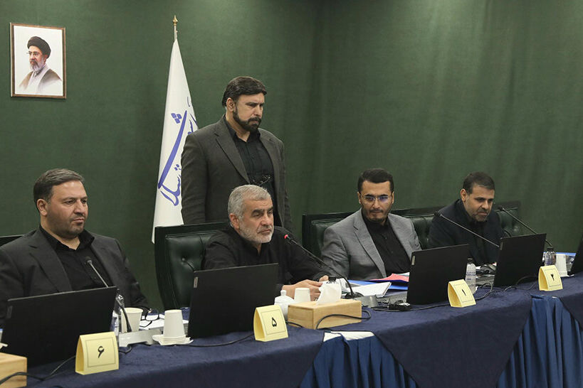 موافقت مجلس با دو فوریت استفساریه درخصوص قیمت عرضه قیر رایگان