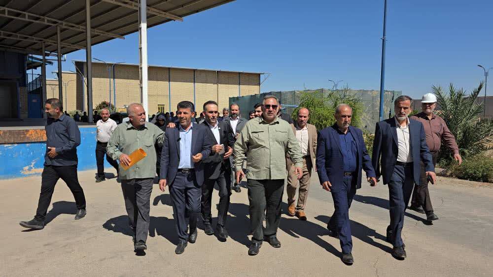 حل مشکلات صنعتگران و تولیدکنندگان دزفول در دستور کار کمیسیون اقتصادی مجلس قرار گرفت