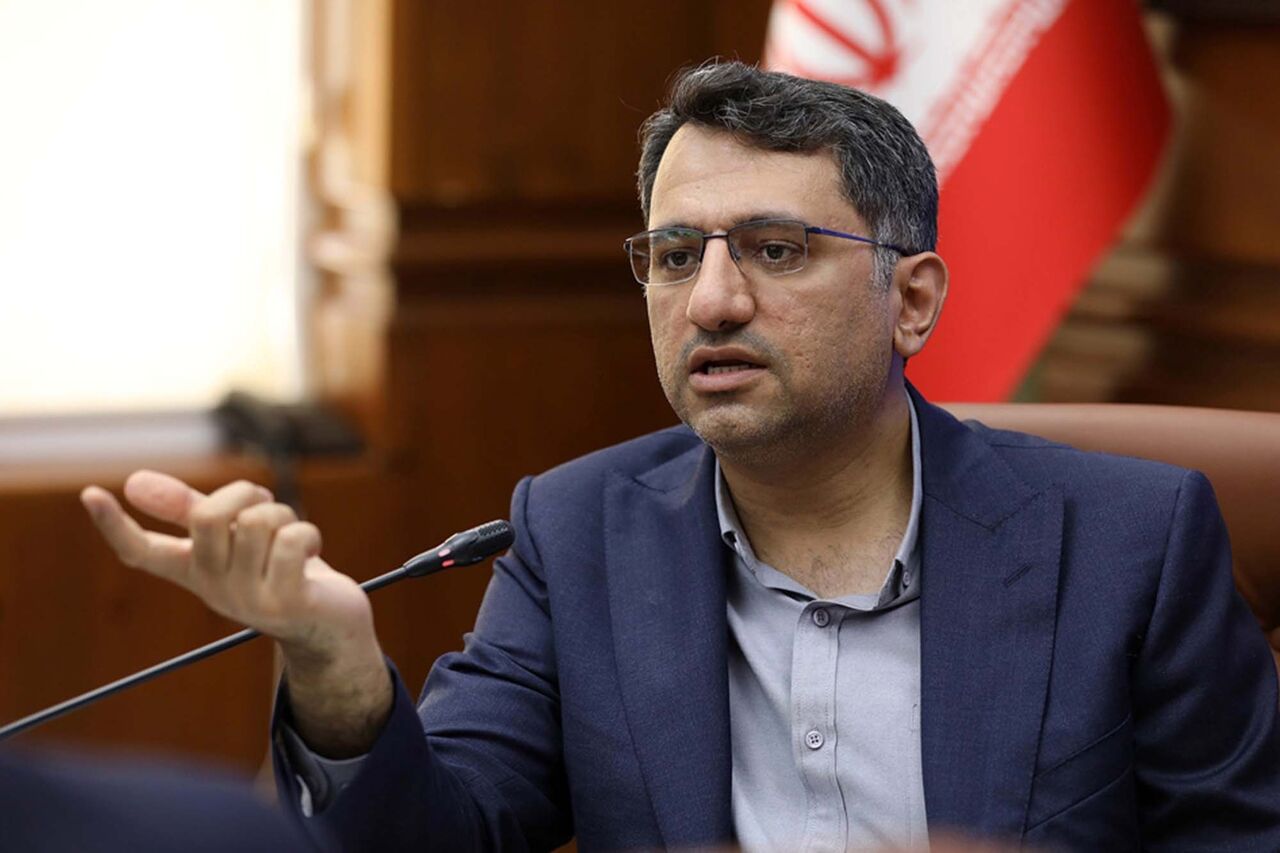 مدیرعامل منطقه آزاد کیش: برای پویاتر کردن اقتصاد جزیره تلاش می‌کنیم