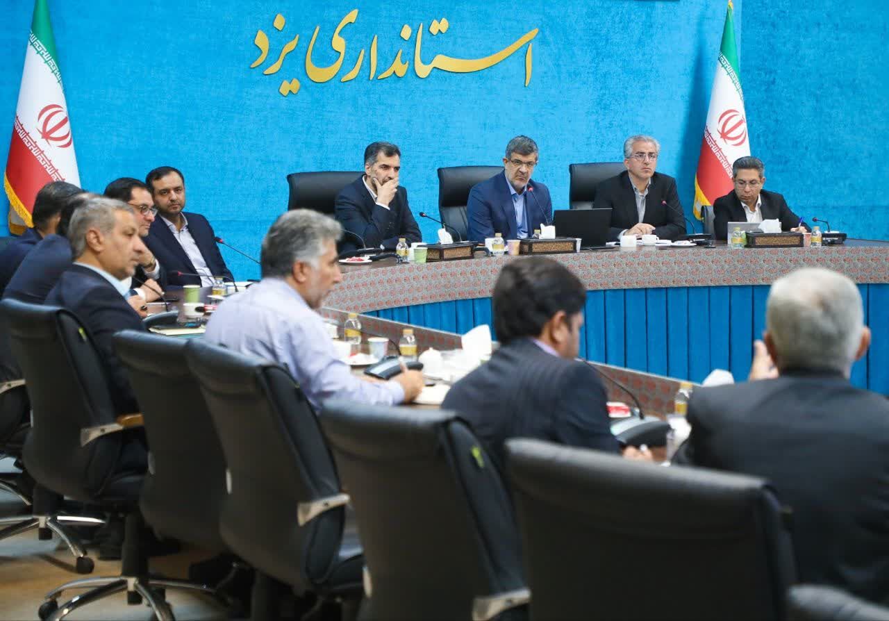 استاندار یزد: تامین کالاهای اساسی و بررسی وضعیت بازار به صورت مستمر انجام می‌شود