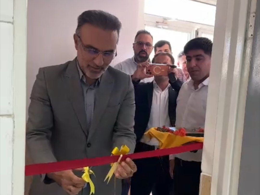 آزمایشگاه تخصصی فرآورده‌های نفتی در مرز باشماق مریوان افتتاح شد
