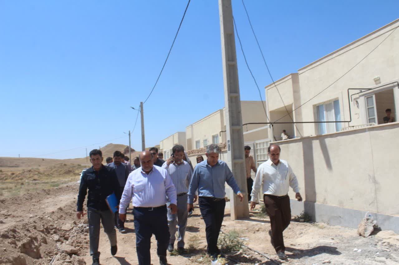 فرماندار قصرشیرین برای رفع مشکلات مسکن محرومان ۱۰ روز فرصت تعیین کرد
