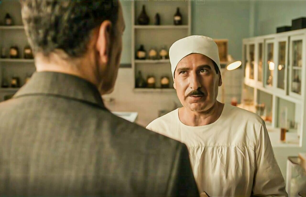 رامین ناصرنصیر از نقش پزشک شوخ و شنگ کارآگاه علوی می‌گوید
