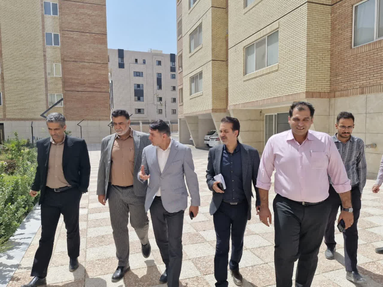 تعهد ساخت ۳۲۶۰ واحد مسکونی بنیاد مسکن یزد پایان یافت