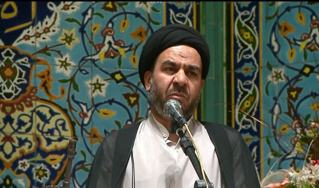 خطیب جمعه خمین: کارآفرینی و تعاون راه برون‌رفت از مشکلات اقتصادی است