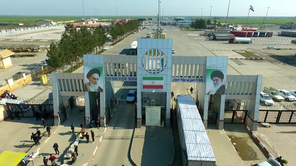 ۱۰۰ میلیون دلار کالا از اردبیل صادر شد