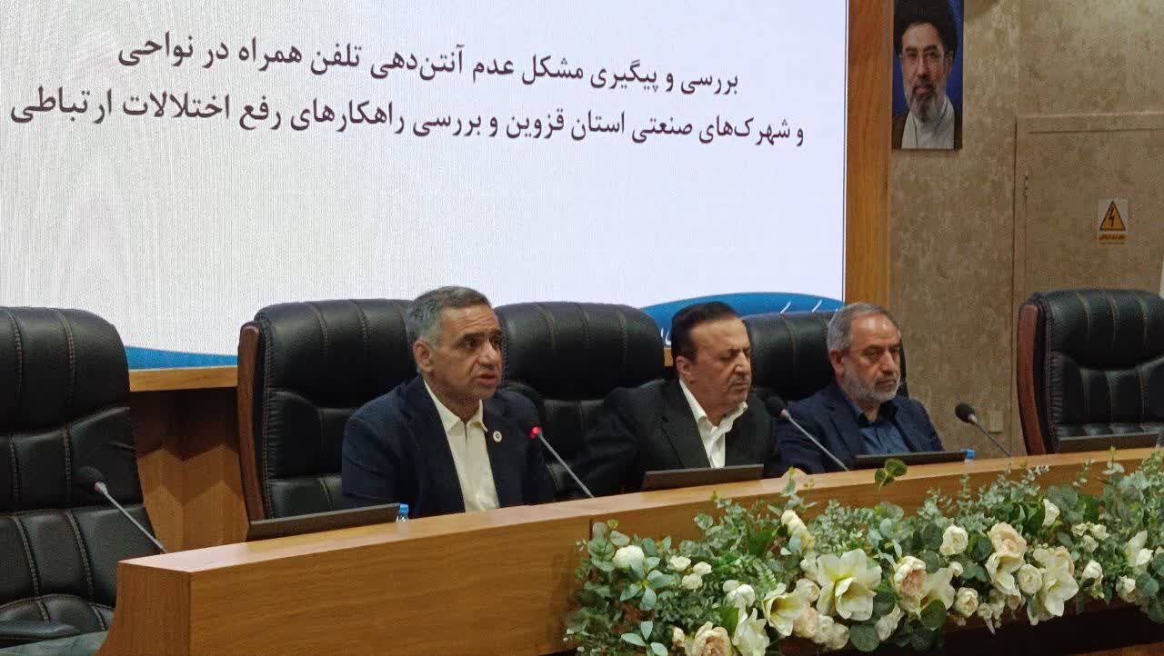 رفع تعهدات ارزی همانند دیواری مقابل صادرکنندگان است