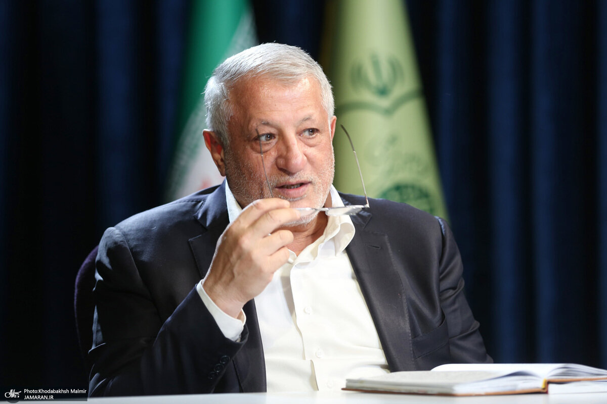 محسن هاشمی: آمریکا به دنبال تله نمد مالی برای ایران است / با فرض قطع برق و بنزین، ایران با تورم ۳ رقمی و دلار ۳۰۰ هزار تومانی مواجه می شود