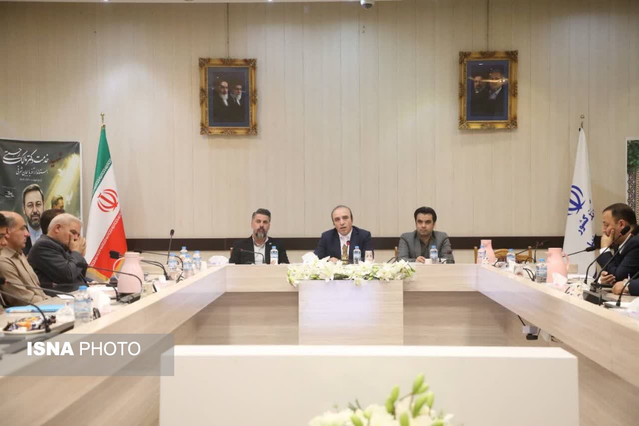 معاون استاندار اردبیل: اصلی‌ترین وظیفه دستگاه‌های اجرایی، حمایت همه‌جانبه از تولید است