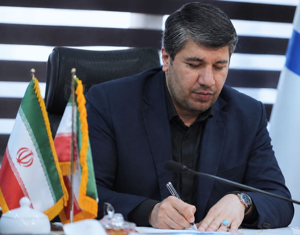 پیام مدیرعامل بانک صادرات به مناسبت هفتاد و پنجمین سالروز تاسیس بانک