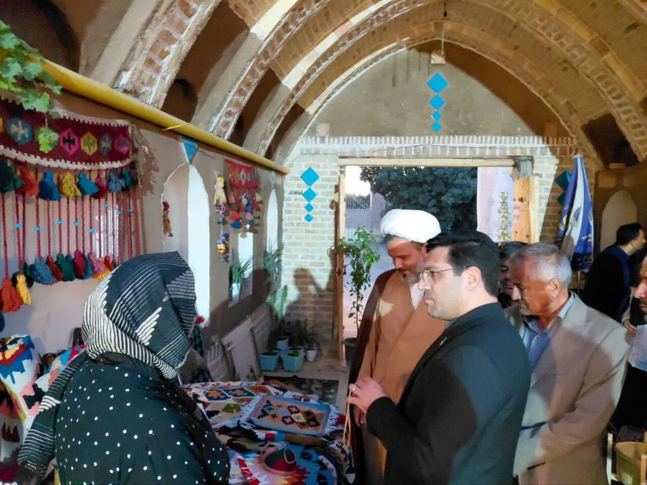 جشنواره صنایع دستی، فرصت معرفی زنان هنرمند روستایی ورامین