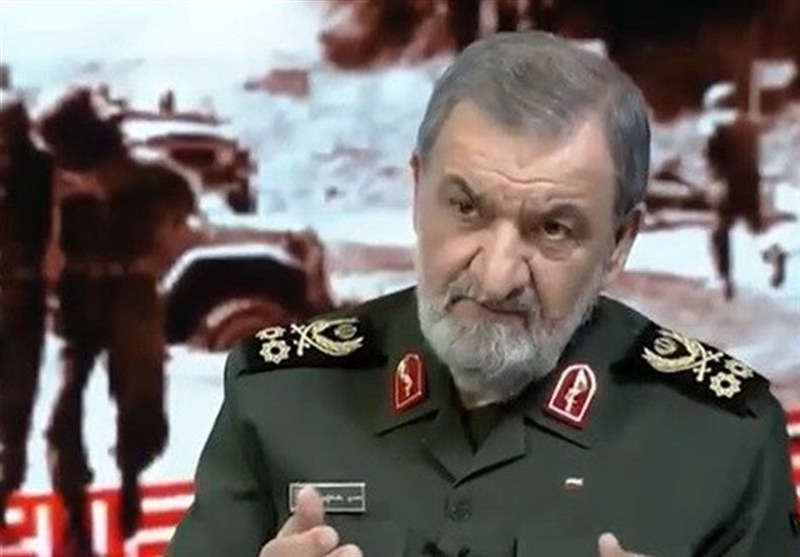 سرلشکر رضایی:تنگه هرمز کاملاً بسته است/نفت می‌فروشیم پولش هم برمی‌گردد