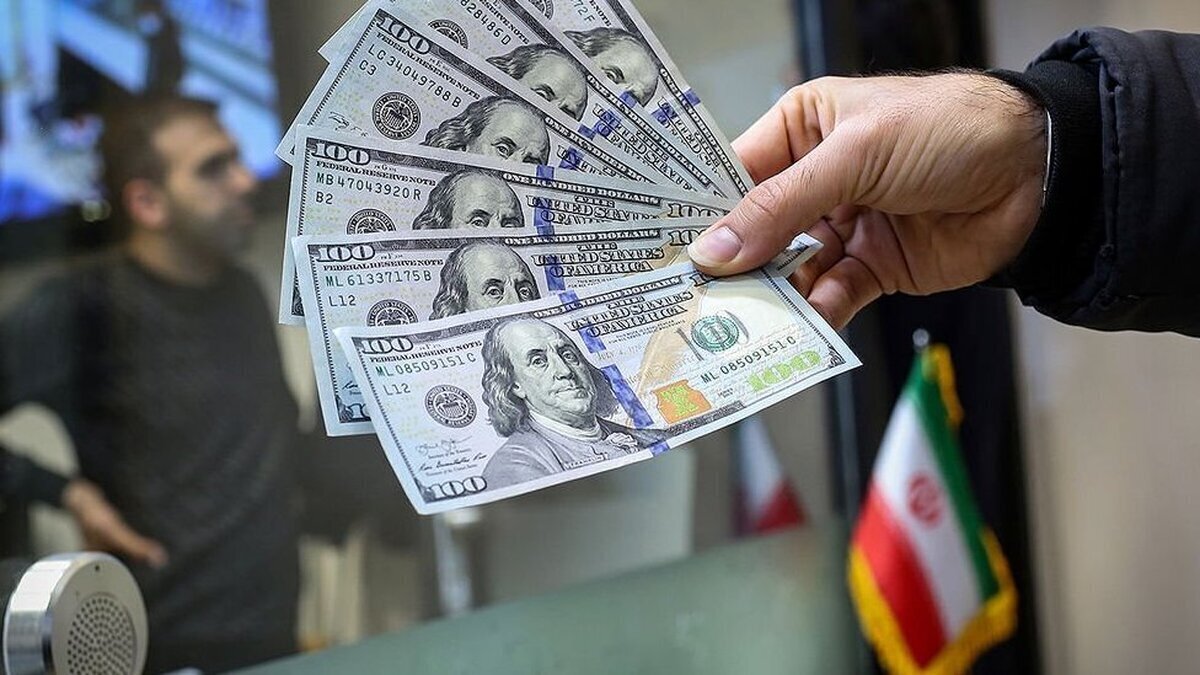 قیمت دلار و انواع ارزها زمان بازگشایی بازار ۱۷ شهریور ۱۴۰۵/ فشار برای کاهش قیمت ارز زیاد شد + جدول