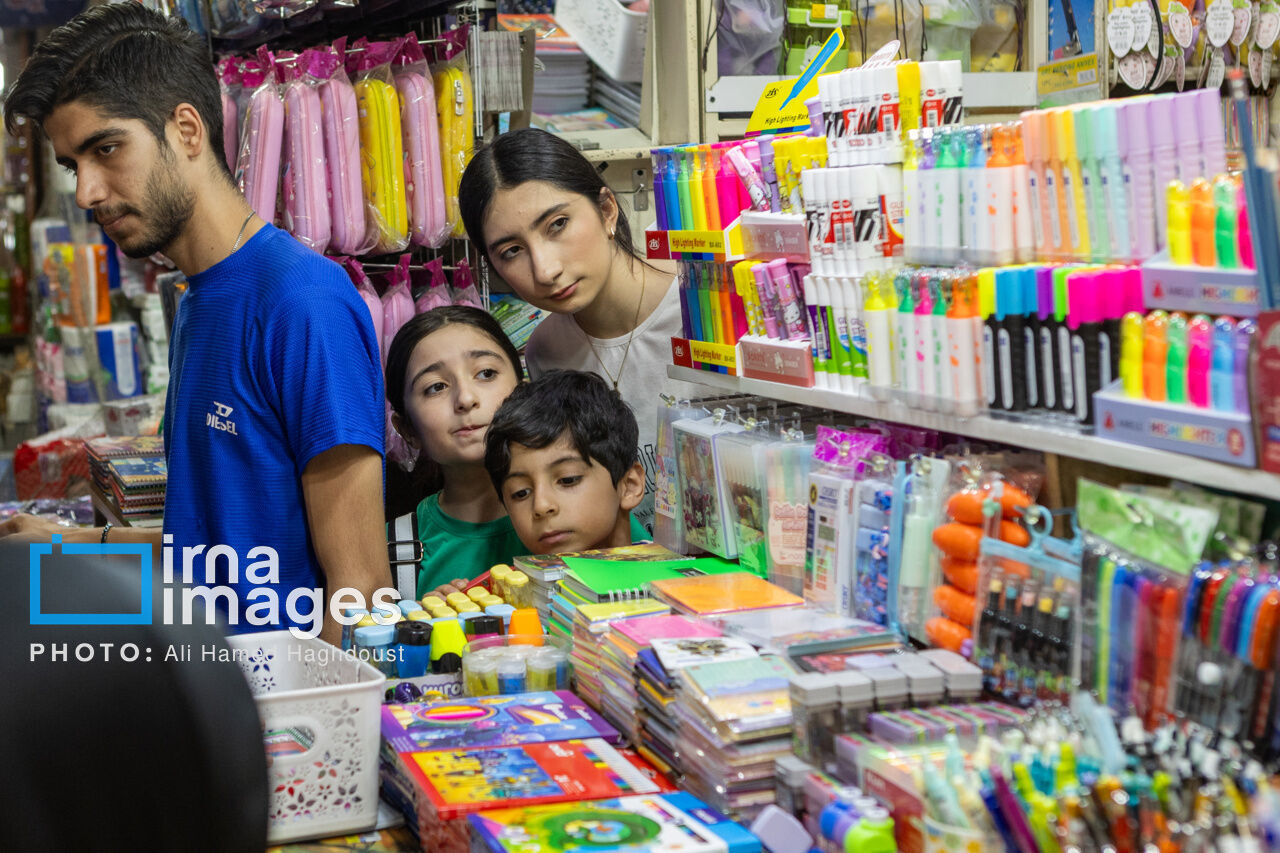 رییس اتاق اصناف تهران: کسبه برای کمک به مردم قیمت‌ها را متعادل نگه دارند