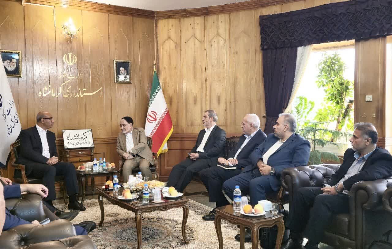 استاندار کرمانشاه بر توسعه تجارت با عراق تاکید کرد