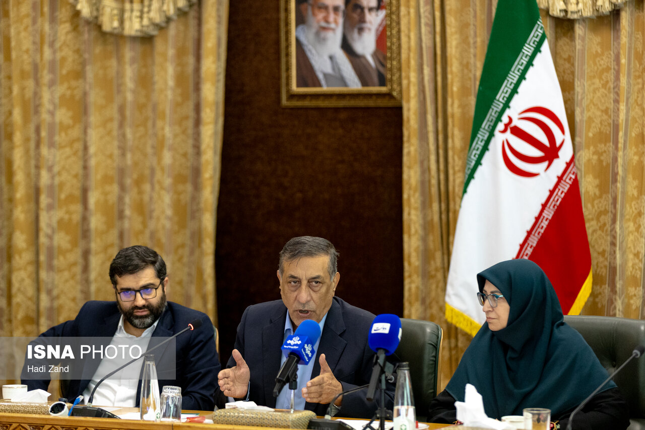 اهتمام دولت برای کاهش آلودگی هوا؛ خودروهای فرسوده از رده خارج می‌شوند
