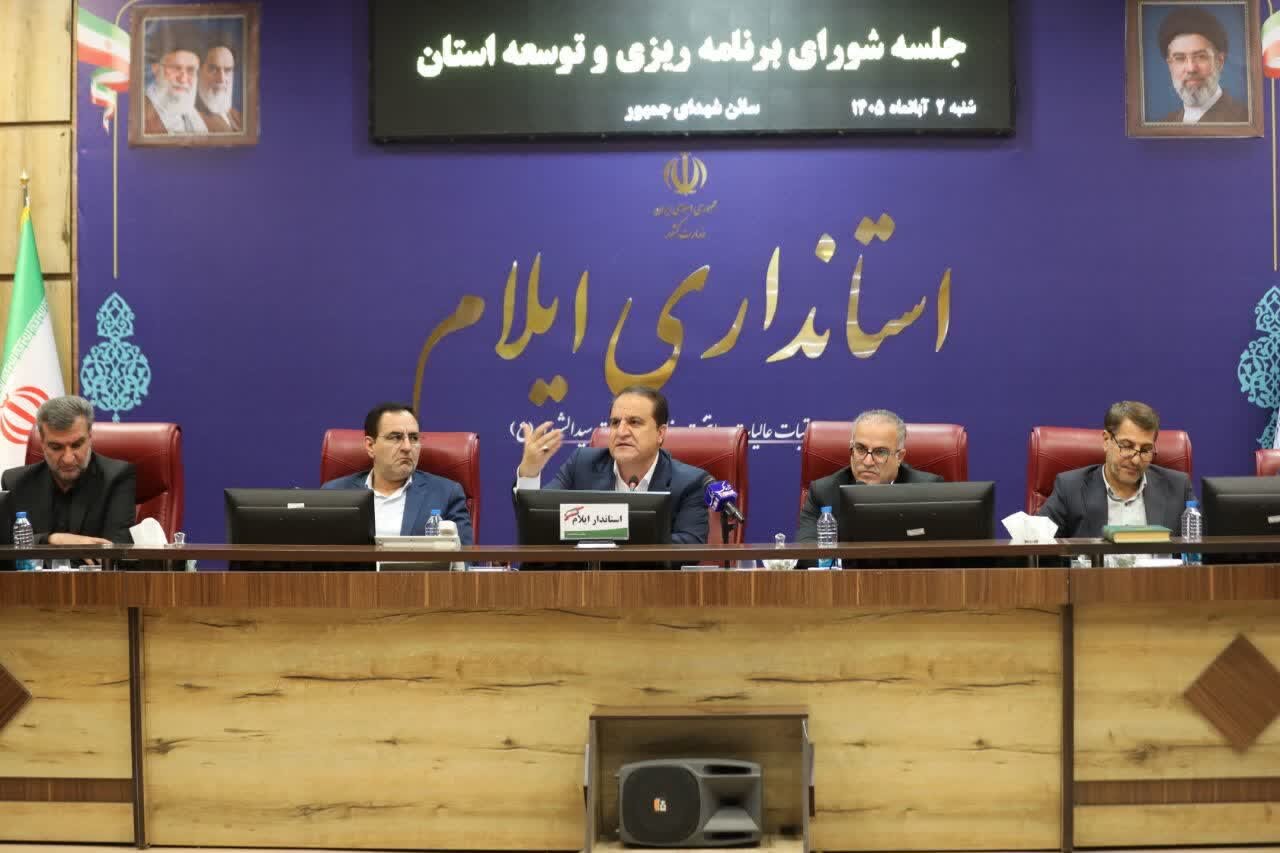 استاندار ایلام خبر داد: جهش ۳ هزار درصدی ساخت نیروگاه‌های تجدیدپذیر از ابتدای دولت چهاردهم
