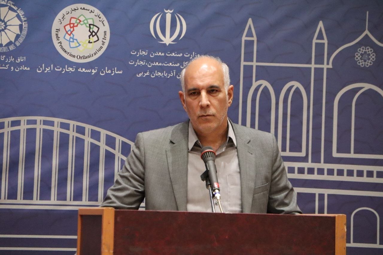 زیرساخت های مرزی برای تبدیل آذربایجان غربی به هاب لجستیک تقویت شود