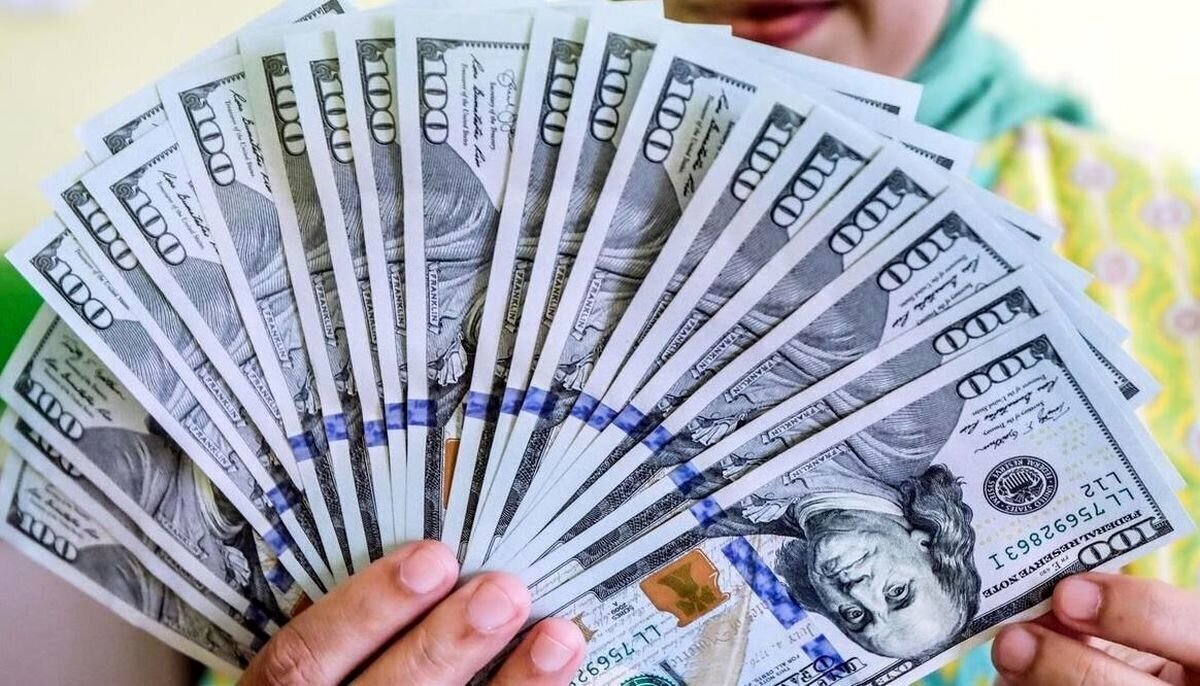 قیمت دلار، یورو و انواع ارزها امروز ۲ آبان ۱۴۰۵ در زمان بسته شدن بازار/ دلار ۲۶۸ هزار ۵۰۰ تومان شد+ جدول