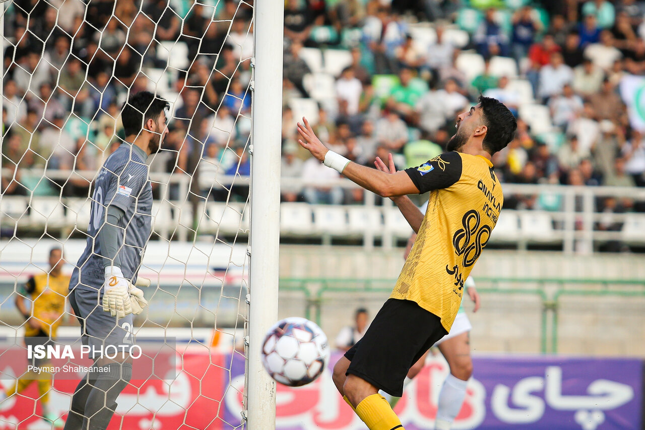 سپاهان به رکورد پرسپولیس رسید/ فقط یک تیم باقی ماند