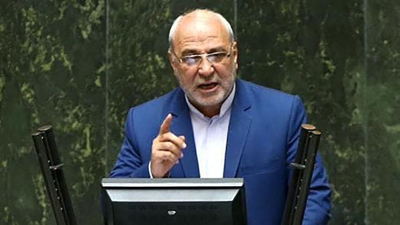 نماینده مجلس: دولت ارز ۲۸ هزار و ۵۰۰ تومانی را برای برق و دارو به ۱۲۰ هزار تومان رساند، گرانی ایجاد شد/مستاجران فاقد خانه و خودرو نباید در دهک ۸ باشند