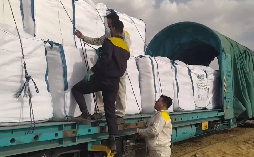 مدیرکل راه‌آهن شمال‌شرق(۱): ۴۶۰ تن کلرات سدیم از خطی ریلی سمنان به ترکیه صادر شد